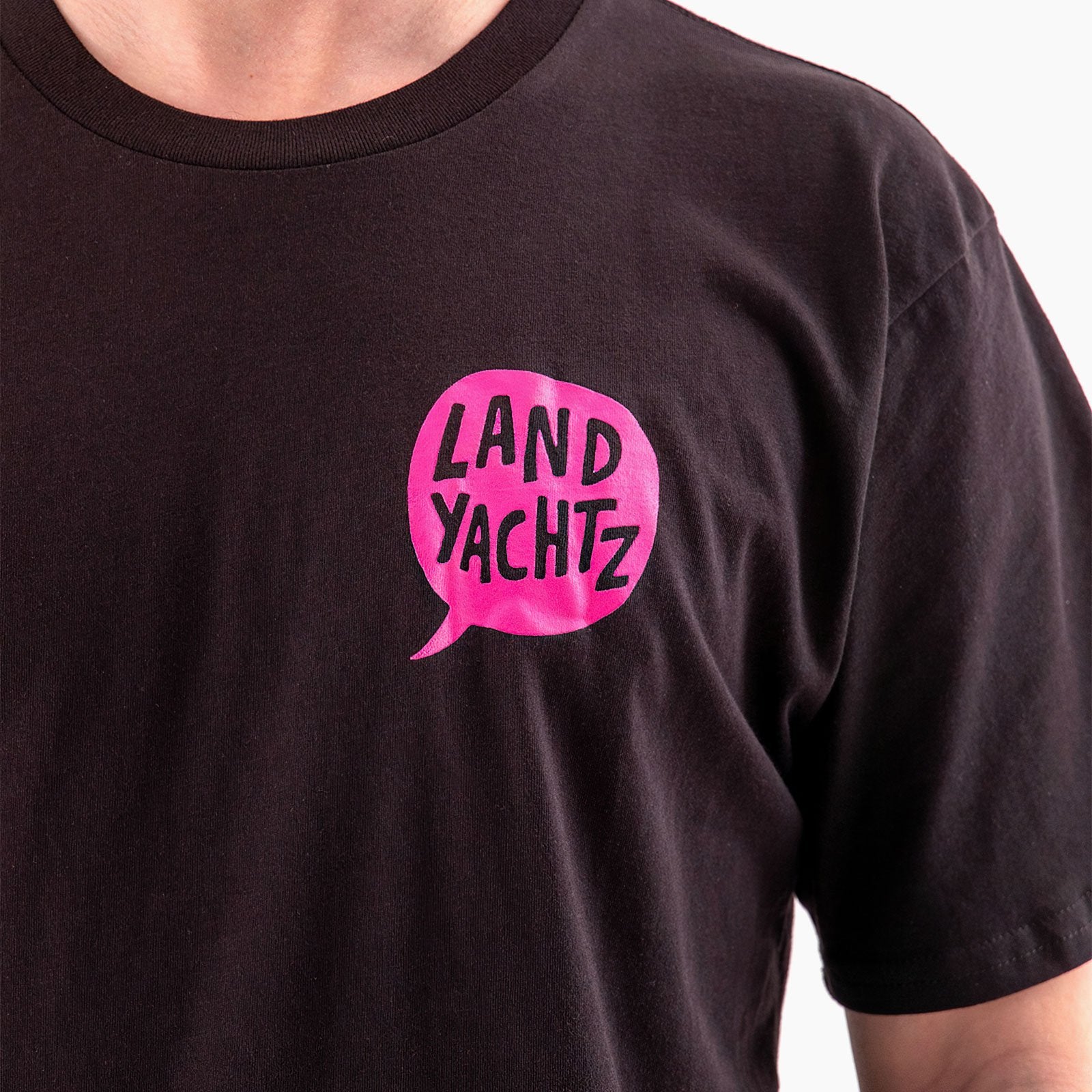 120CL-TSBPBKS-T-Shirt_-_Bubble_Pocket_-_Black_-_Small-Apparel-Detail-Web_f6ecb7de-515e-4c98-b247-eac01af94f48