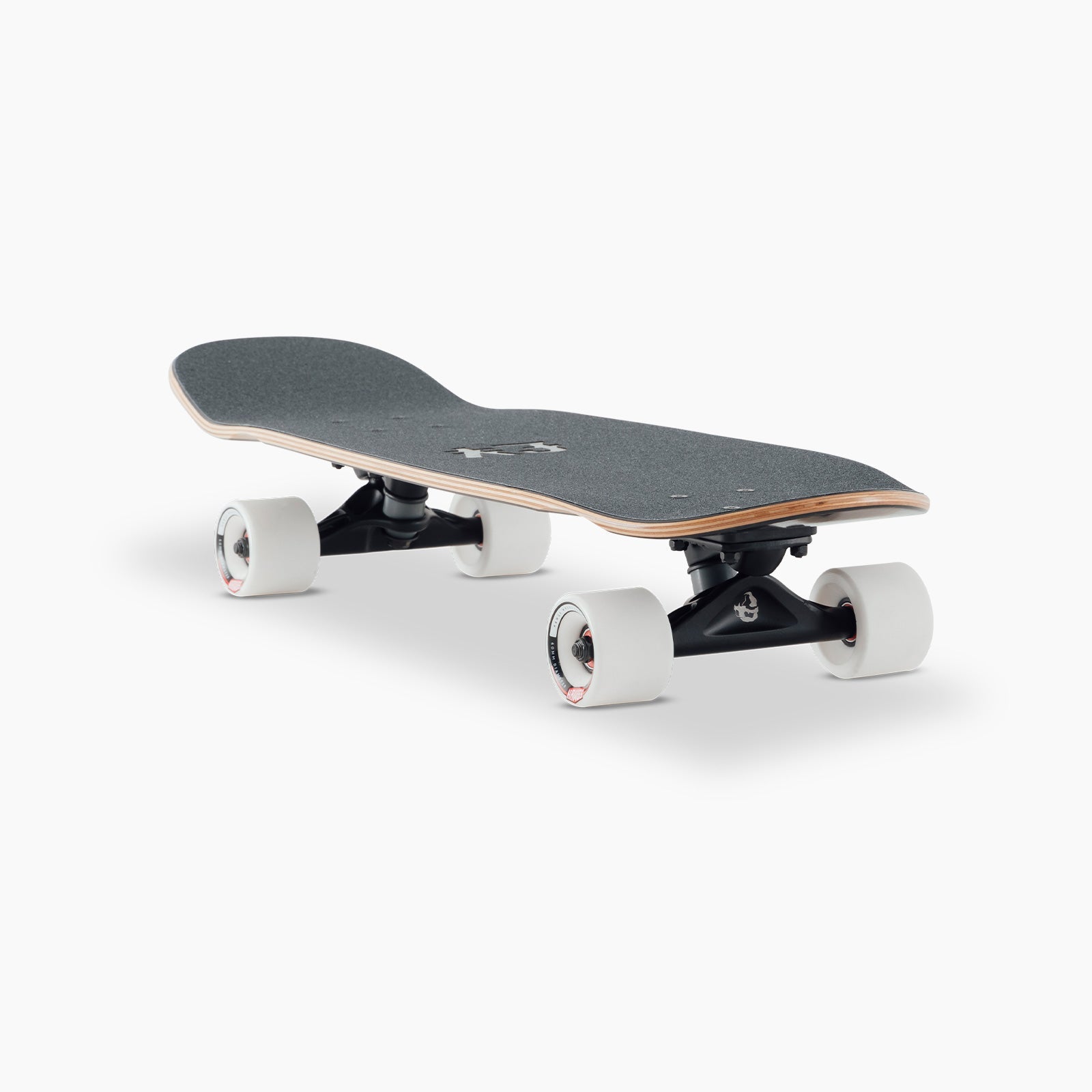 122CP-CRDYBLRAE-Dinghy-Blunt-Reapin-Ain_t-Easy--skateboard-wheel-down-_AD_0698_8e671e82-9aab-4898-8556-cc61745b1727
